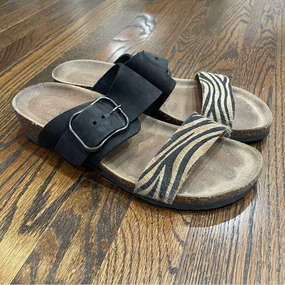 BOS. & CO. Black & Tan Zebra Striped Cowhide Leather Slide Sandals
